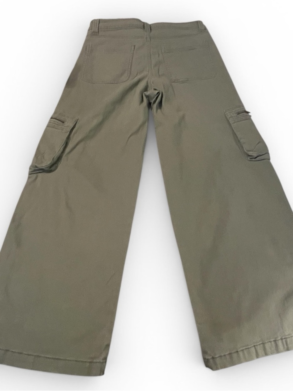 Y2K Sage Green Wide Leg Cargo Pants Off Duty Model 11/30 Women’s 8-10 Minimalist - Picture 3 of 9